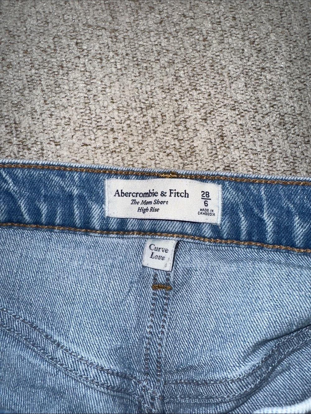 Abercrombie Mom Short - Picture 2 of 4